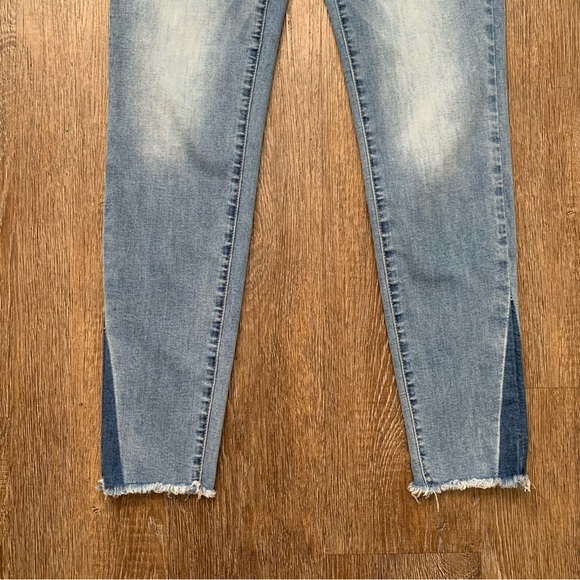 Skinny Jeans Size 7 - Picture 2 of 9